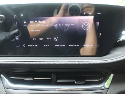 Used 2025 Buick Envista Preferred w/ Convenience I Package FWD image 29