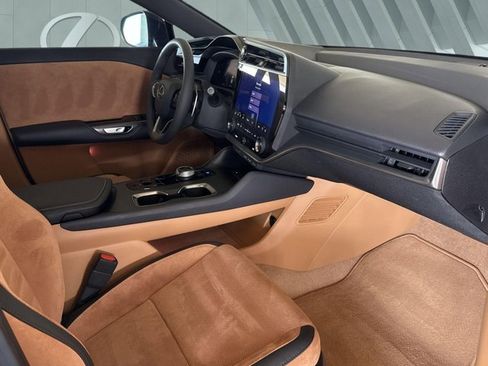 Certified 2023 Lexus RZ 450e Premium w/ Accessory Package (Z1) image 29