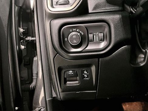 Used 2020 RAM 1500 Sport image 39