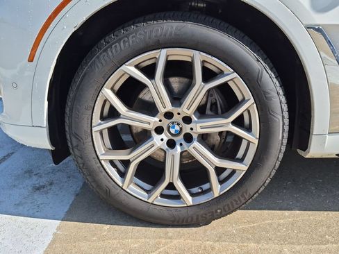 Used 2021 BMW X7 xDrive40i w/ Cold Weather Package AWD/4WD image 23