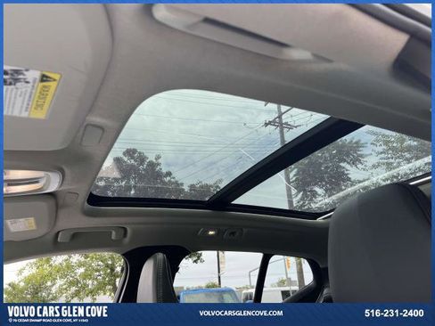 Certified 2024 Volvo XC40 B5 Plus w/ Protection Package Premier image 19