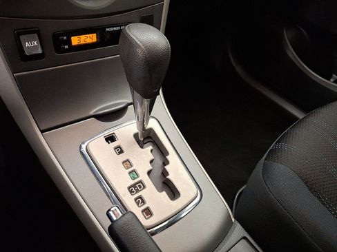 Used 2011 Toyota Corolla S image 12