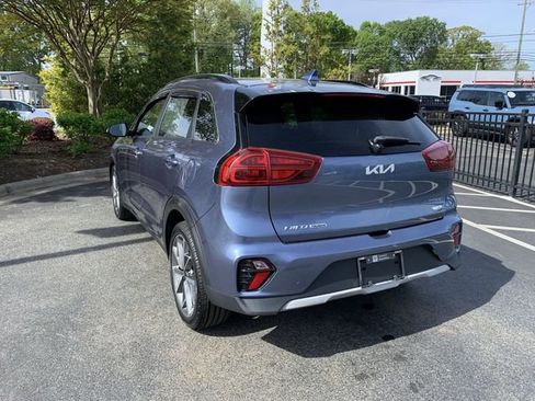 Used 2022 Kia Niro Touring Special Edition image 6