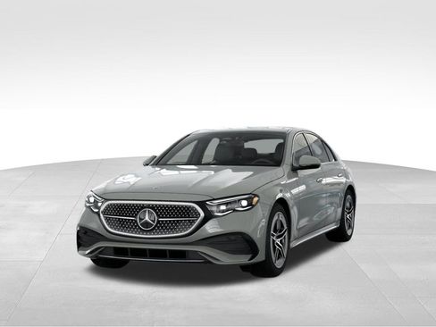 New 2026 Mercedes-Benz E 350 4MATIC Sedan image 41