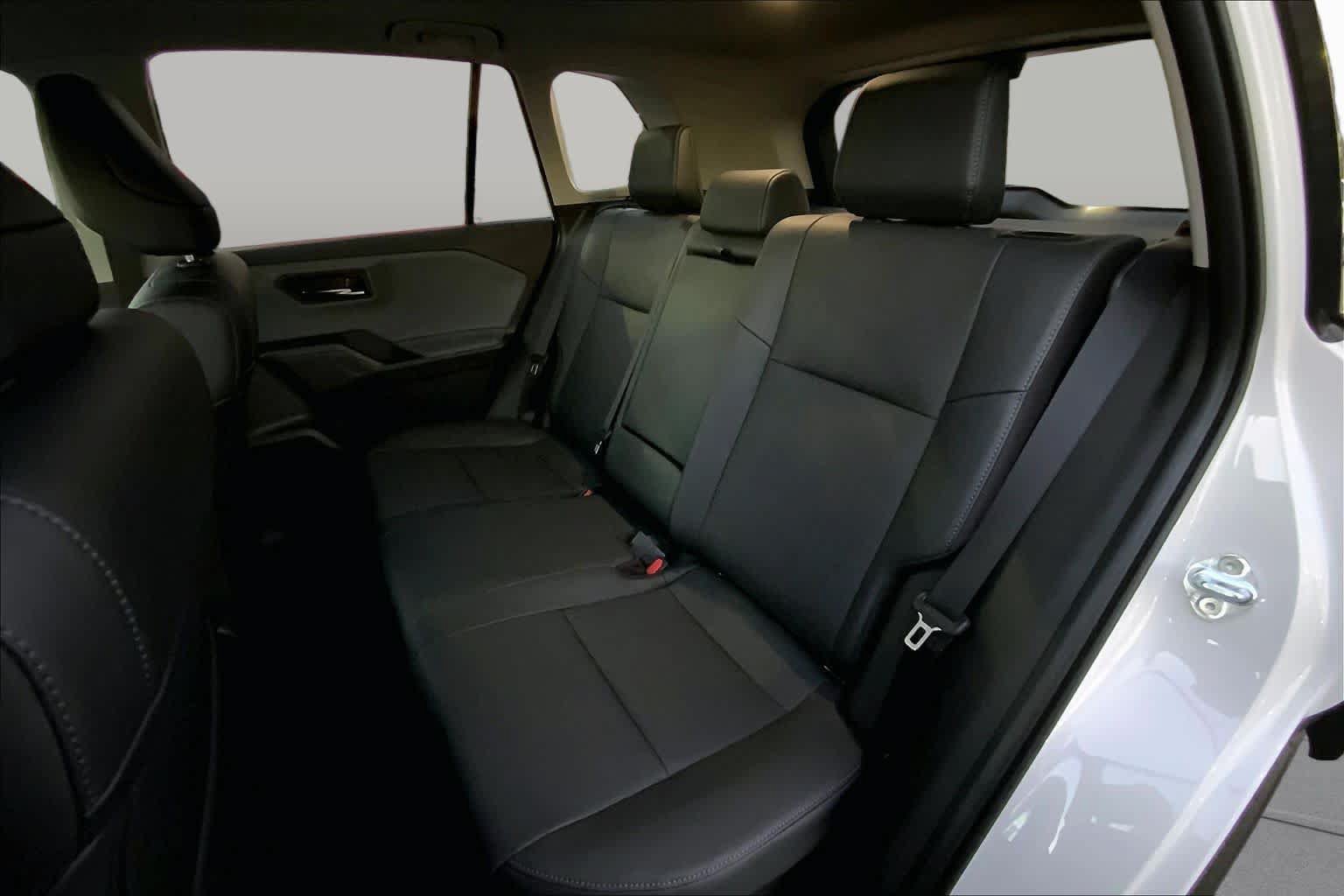 Used 2026 Toyota RAV4 Limited AWD/4WD image 18