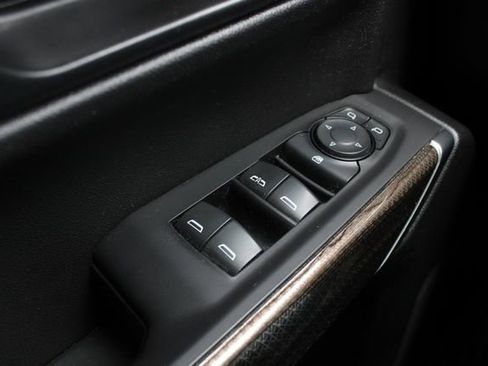 Used 2020 Chevrolet Silverado 1500 LT w/ Trailering Package image 7