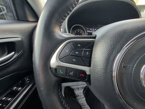 Used 2018 Jeep Compass Sport w/ Cold Weather Group image 17