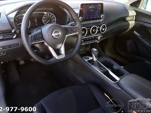 Used 2024 Nissan Sentra SV image 12