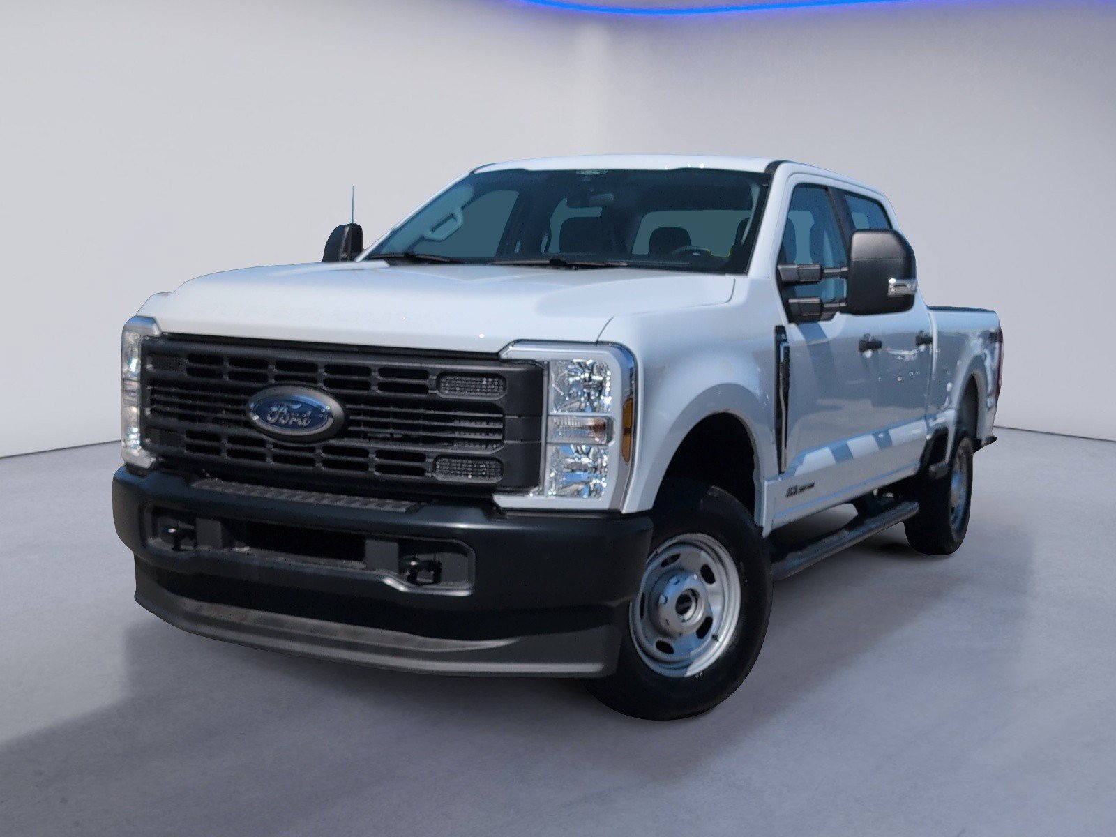 Used 2025 Ford F250 XL AWD/4WD image 2