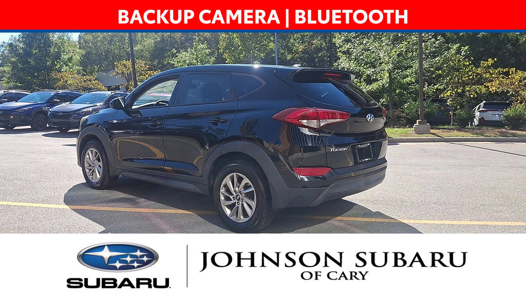 Used 2017 Hyundai Tucson SE w/ Cargo Package FWD image 2