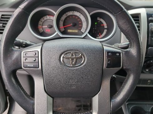 Used 2012 Toyota Tacoma 4x4 Double Cab image 15