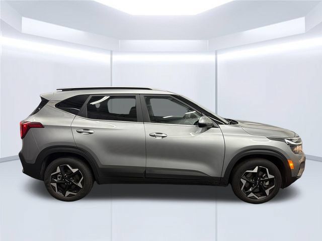 Certified 2024 Kia Seltos EX AWD/4WD image 6