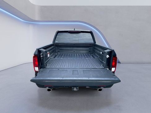 Used 2024 Honda Ridgeline Black Edition image 4