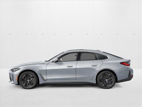 New 2026 BMW i4 eDrive40 RWD image 3