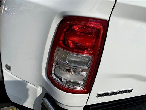 Used 2024 RAM 3500 Big Horn image 31