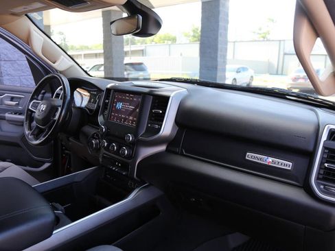 Used 2019 RAM 1500 Big Horn image 19