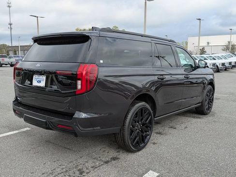 Certified 2026 Ford Expedition Max Platinum w/ Stealth Performance Package AWD/4WD image 4