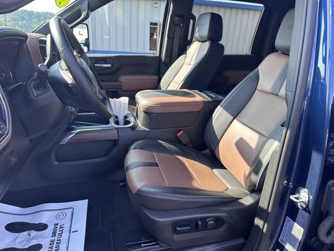 Used 2023 Chevrolet Silverado 2500 High Country image 15