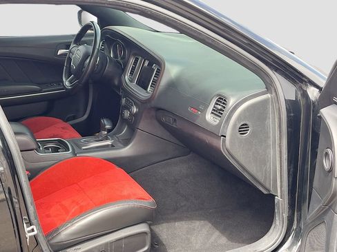 Used 2023 Dodge Charger Scat Pack w/ Dynamics Package RWD image 27