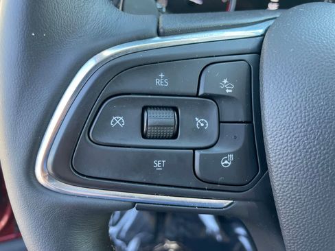 Used 2023 Buick Envision Essence AWD/4WD image 13