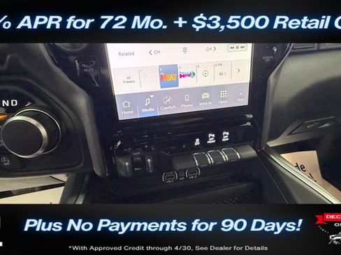 New 2026 RAM 1500 4x4 Crew Cab image 30