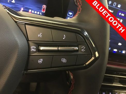 Used 2024 Chevrolet Traverse RS w/ LPO, Floor Liner Package image 30