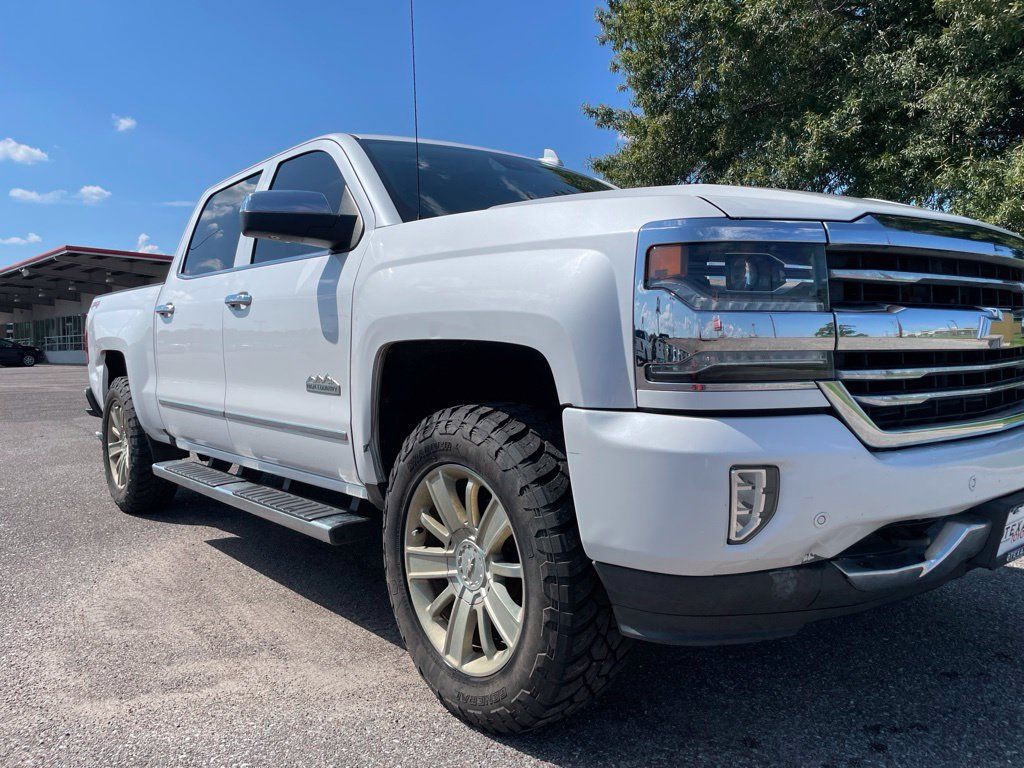 Used 2018 Chevrolet Silverado 1500 High Country AWD/4WD image 9