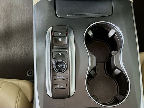 Used 2020 Acura MDX FWD image 23