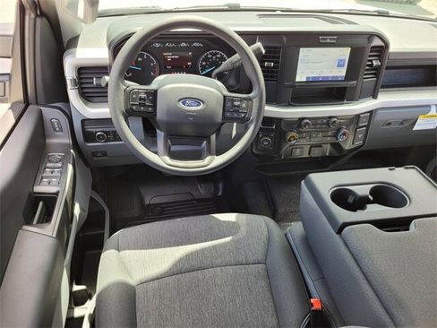 New 2025 Ford F450 XL w/ XL Chrome Package image 7