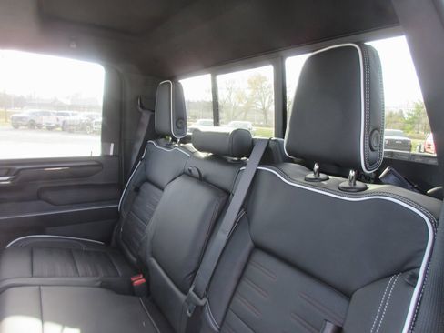 New 2026 GMC Sierra 2500 AT4X image 15