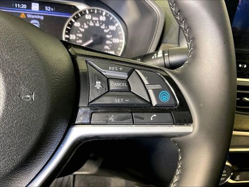 Certified 2025 Nissan Altima 2.5 SV w/ SV Premium Package FWD image 27