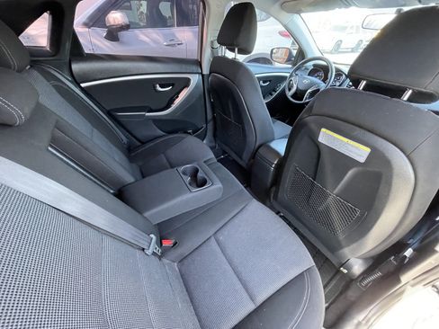 Used 2016 Hyundai Elantra GT FWD image 22