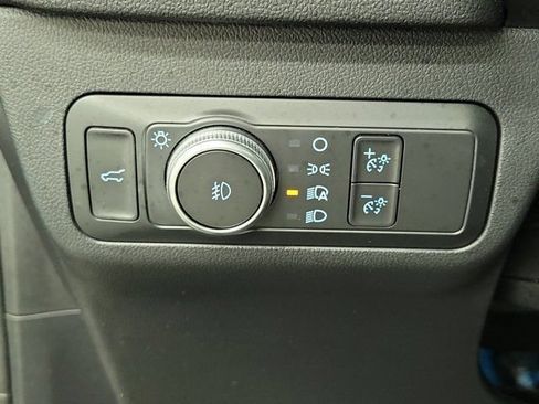 Used 2021 Ford Escape Titanium w/ Class II Trailer Tow Package AWD/4WD image 27