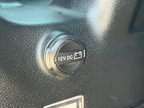 Used 2021 Jeep Wrangler Rubicon AWD/4WD image 13