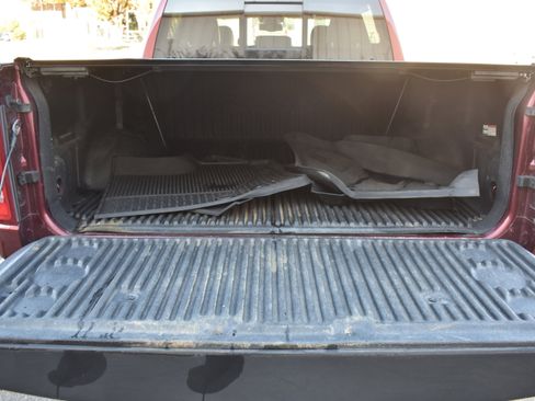 Used 2020 RAM 1500 Laramie image 36