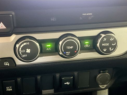 Used 2022 Toyota Tacoma SR w/ SX Package image 25