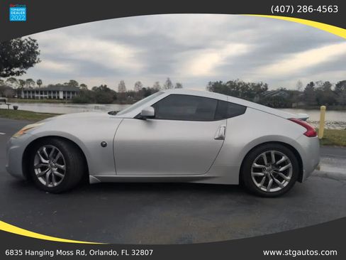 Used 2013 Nissan 370Z Touring w/ Aerodynamics Pkg image 2