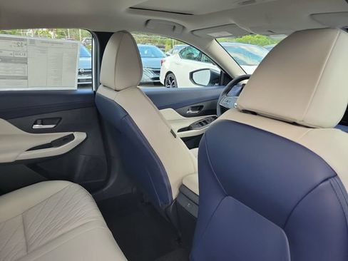 New 2026 Nissan Sentra SL w/ Floor Mat Package FWD image 27