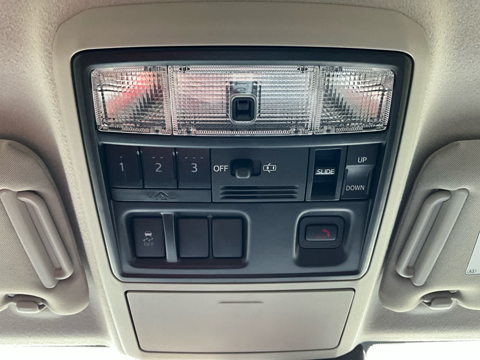 Used 2023 Toyota 4Runner SR5 Premium w/ Moonroof Package RWD image 18