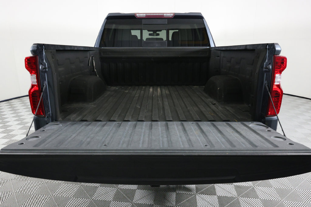 Used 2019 Chevrolet Silverado 1500 LT w/ Texas Edition RWD image 7