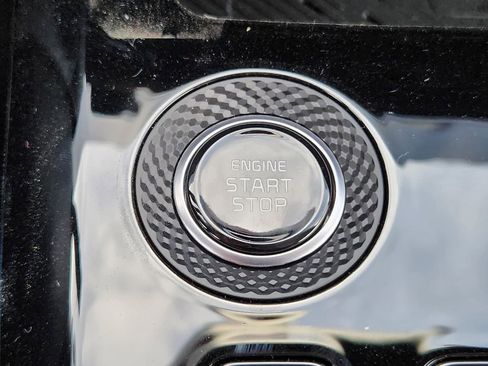 New 2026 Kia Niro SX image 15