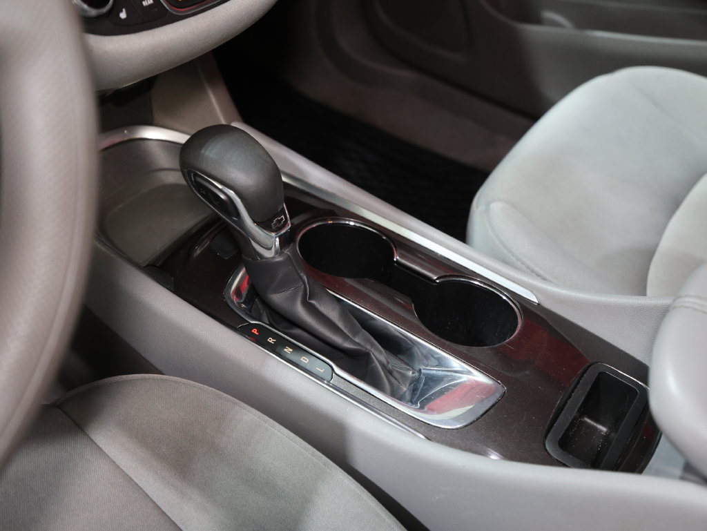 Used 2021 Chevrolet Malibu LT FWD image 21