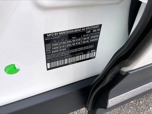 Used 2024 Mercedes-Benz EQB 300 4MATIC w/ Winter Package image 19