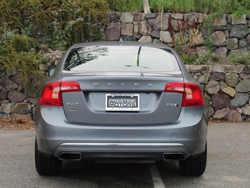 Used 2017 Volvo S60 T5 Inscription Platinum AWD/4WD image 8