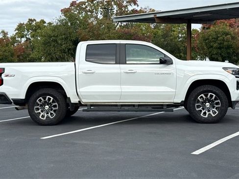 Used 2024 Chevrolet Colorado Z71 w/ Advanced Trailering Package image 3