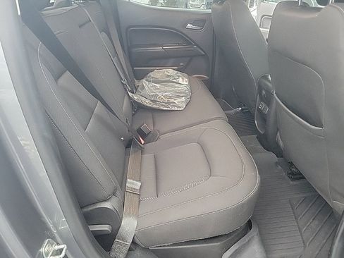 Used 2019 GMC Canyon SLE w/ SLE Convenience Package image 26