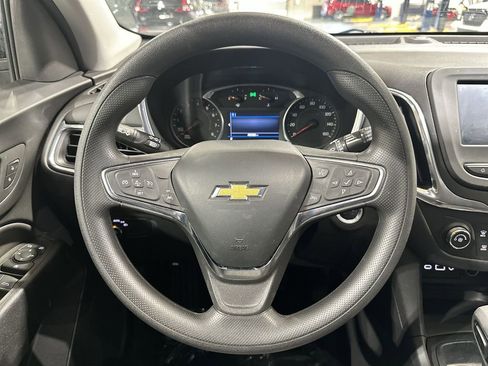 Used 2024 Chevrolet Equinox LT image 11