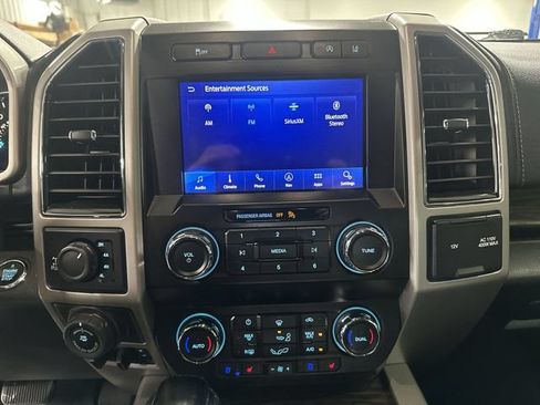 Certified 2020 Ford F150 Lariat w/ Max Trailer Tow Package AWD/4WD image 16