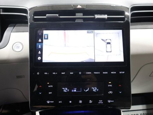 Used 2024 Hyundai Tucson Limited image 26