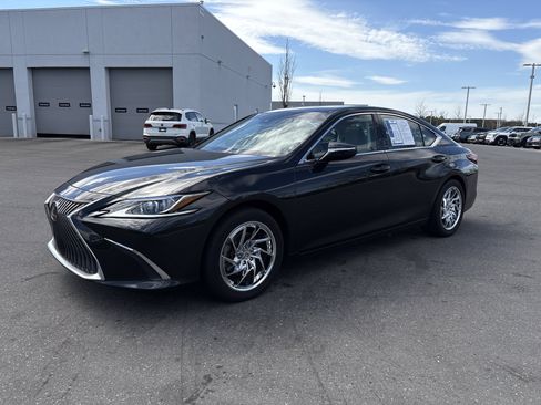 Used 2021 Lexus ES 350 w/ Premium Package image 5